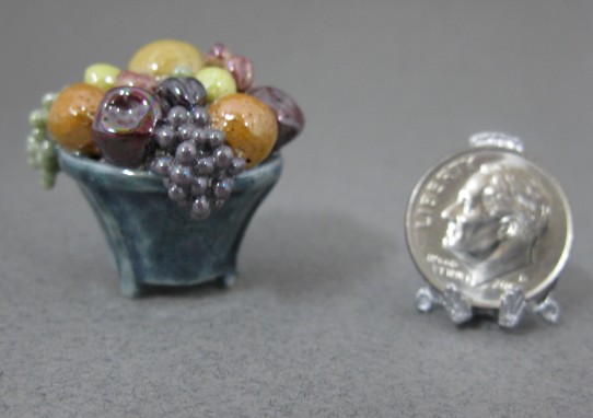Vince Stapleton Glazed Porcelain Fruit Bowl - Click Image to Close